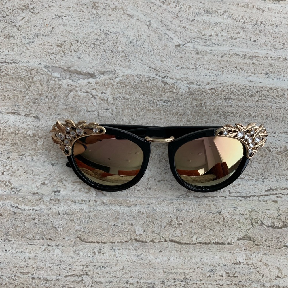 Embellished Black Sunglasses